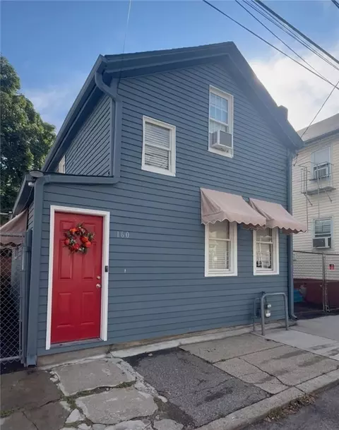 158 Ford St, Providence, RI 02909