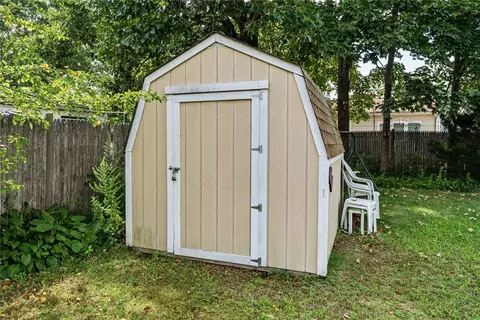 Exterior - 16 Marigold Dr, Warwick, RI 02889 photo 6 of 7