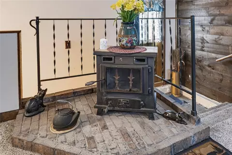 Entry Way - 16 Marigold Dr, Warwick, RI 02889 photo 1 of 1