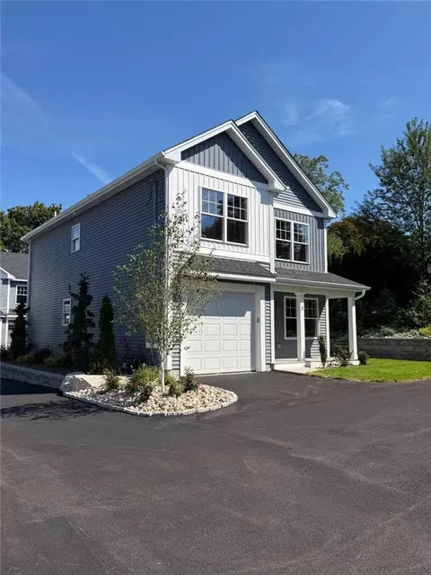 3 Teresa Ann Xing, West Warwick, RI 02893