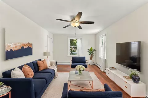 7 North Ave #2, Providence, RI 02906