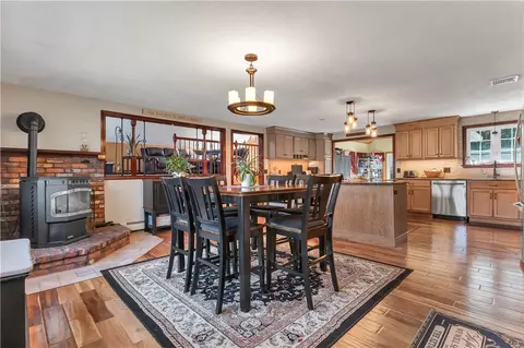 Dining - 139 Ray Ave, Woonsocket, RI 02895 photo 1 of 3