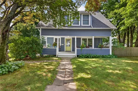 58 Hyland Ave, East Greenwich, RI 02818