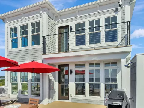 Exterior - 377 Atlantic Ave, Westerly, RI 02891 photo 2 of 6