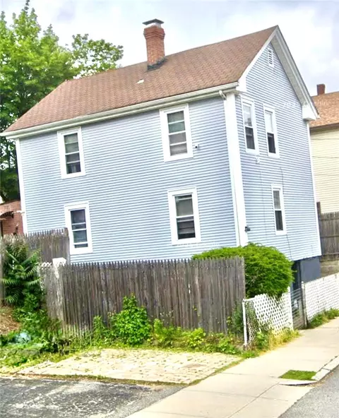 75 Judith St, Providence, RI 02909