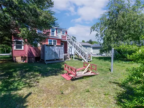 49 Benson Ave, Westerly, RI 02891 photo 5