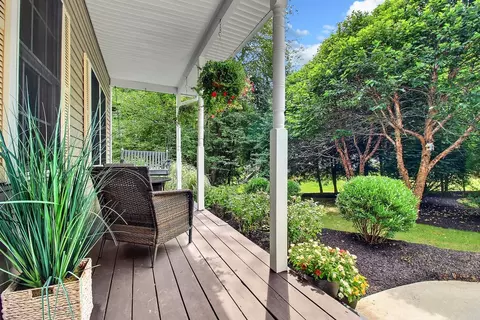 Exterior - 5 Christopher Rd, Westerly, RI 02891 photo 10 of 18