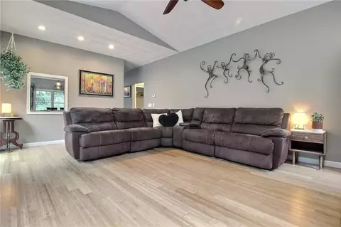Living - 5 Christopher Rd, Westerly, RI 02891 photo 1 of 3