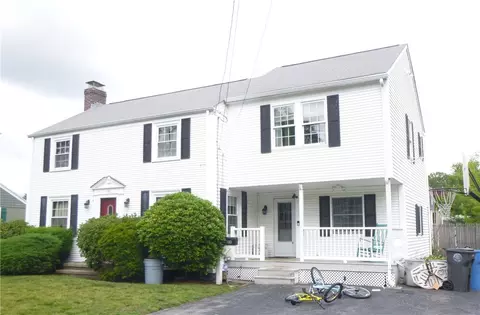 133 Hill Top Dr, Cranston, RI 02920