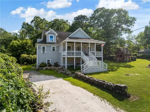 072 Pier Rd, Prudence Island, RI 02872