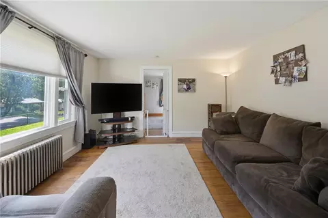 Living - 63 Taft St, Coventry, RI 02816 photo 4 of 4