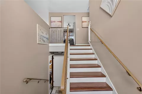 Entry Way - 4 Evans St, Johnston, RI 02919 photo 1 of 4