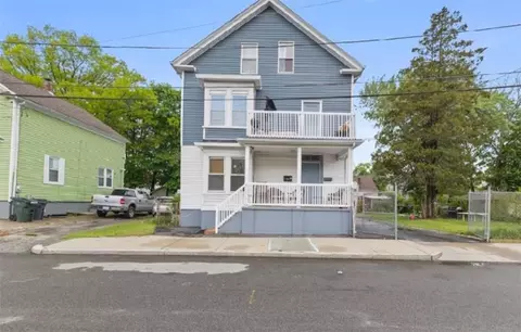 97 Detroit Ave, Providence, RI 02907