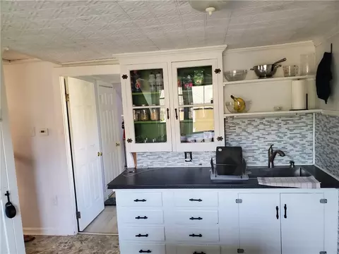 Kitchen - 7 Union St, Warren, RI 02885 photo 3 of 5