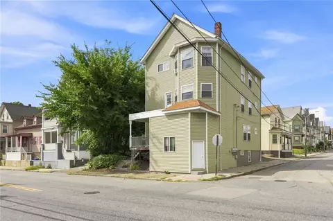 419 Orms St, Providence, RI 02908