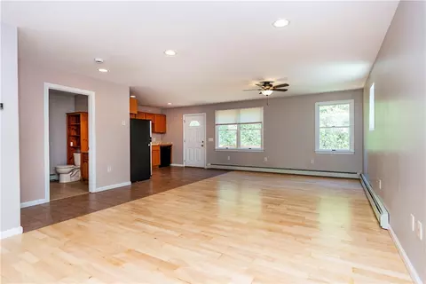 Living - 41 Edies Ln, Exeter, RI 02822 photo 3 of 3