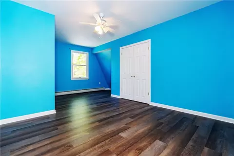 Bedroom - 41 Edies Ln, Exeter, RI 02822 photo 2 of 2
