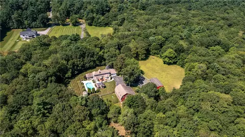 View/Area - 41 Edies Ln, Exeter, RI 02822 photo 3 of 4