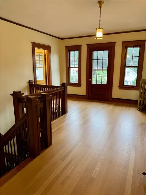 Entry Way - 177 High St, Westerly, RI 02891 photo 5 of 7