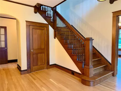 Entry Way - 177 High St, Westerly, RI 02891 photo 2 of 7