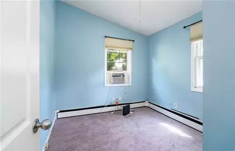 Bedroom - 59 Mohawk St, Coventry, RI 02816 photo 3 of 6