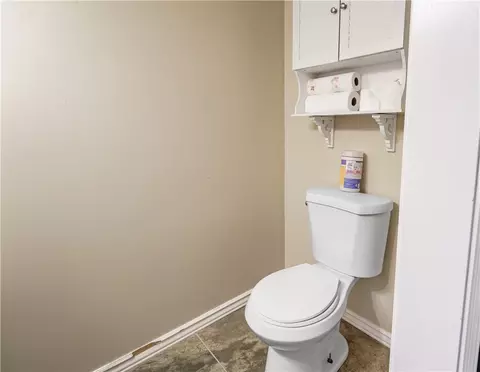 Bath - 59 Mohawk St, Coventry, RI 02816 photo 5 of 6