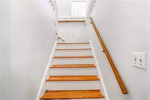 Entry Way - 59 Mohawk St, Coventry, RI 02816 photo 3 of 3