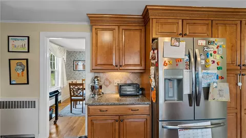 Kitchen - 27 Merry Mount Dr, Warwick, RI 02888 photo 1 of 4