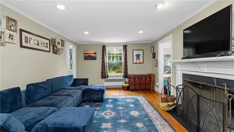 Living - 27 Merry Mount Dr, Warwick, RI 02888 photo 1 of 1