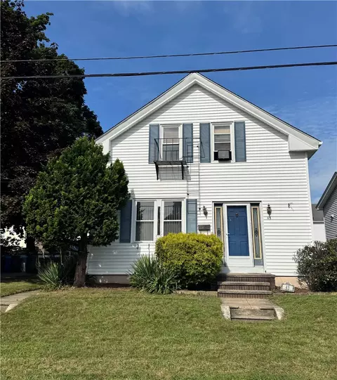 43 Crothers Ave, Cranston, RI 02910