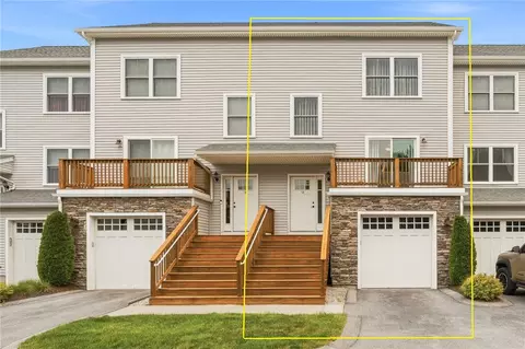 1 Jupiter Ln #D, Richmond, RI 02898