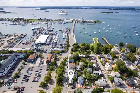 6 Second St, Newport, RI 02840