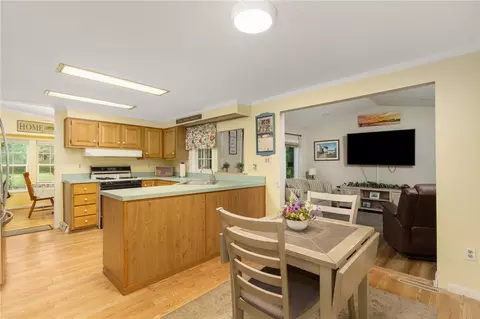 Kitchen - 95 Lear Dr, Coventry, RI 02816 photo 7 of 7