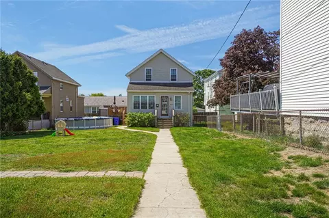 249 Baird St, Fall River, MA 02721 photo 22
