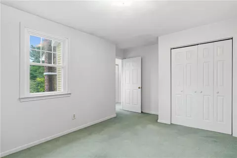 Bedroom - 808 Ten Rod Rd, Exeter, RI 02822 photo 4 of 6
