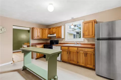 Kitchen - 808 Ten Rod Rd, Exeter, RI 02822 photo 2 of 2