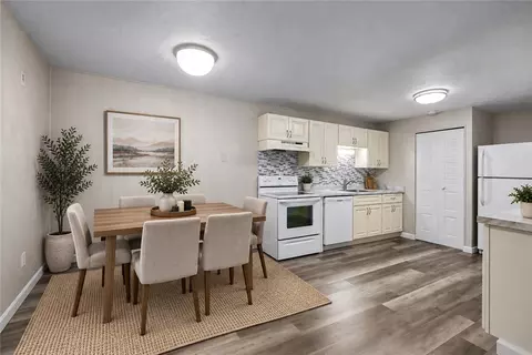 300 Smithfield Rd #5-34, North Providence, RI 02904