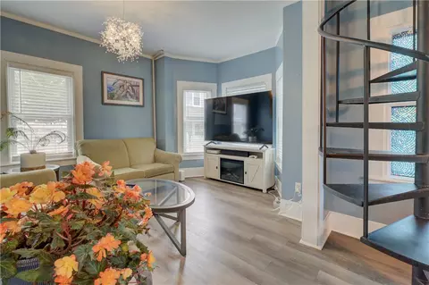 Living - 73 Boyden St, Woonsocket, RI 02895 photo 2 of 3