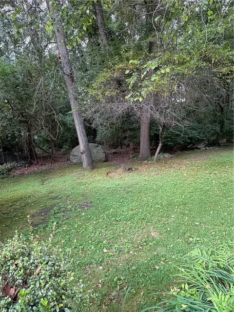 Exterior - 65 Hedgegrow Dr, Warwick, RI 02886 photo 5 of 8