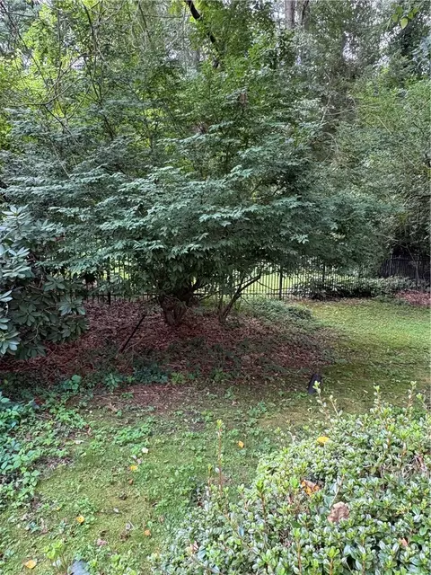 Exterior - 65 Hedgegrow Dr, Warwick, RI 02886 photo 4 of 8