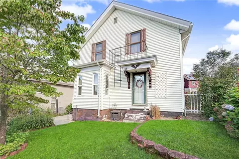 Exterior - 66 Cottage St, Woonsocket, RI 02895 photo 2 of 5