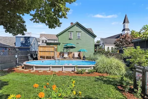 Exterior - 307 Main St, Warren, RI 02885 photo 21 of 21