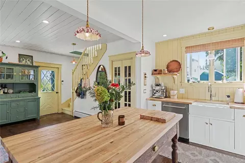 Other - 307 Main St, Warren, RI 02885 photo 1 of 5
