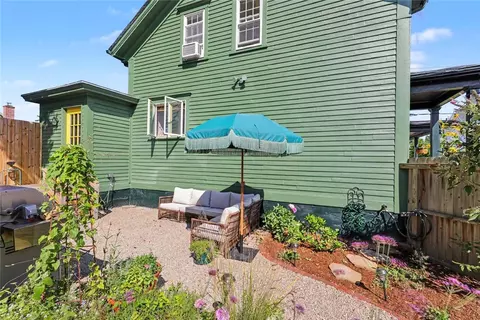 Exterior - 307 Main St, Warren, RI 02885 photo 10 of 21