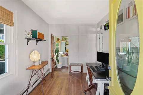 Entry Way - 307 Main St, Warren, RI 02885 photo 1 of 2