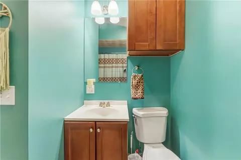 Bath - 48 Harris Ave, Warwick, RI 02889 photo 3 of 3