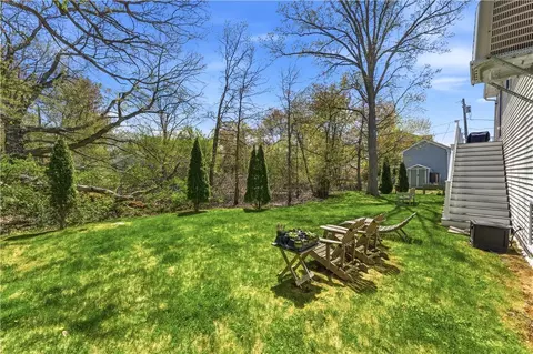 Exterior - 48 Harris Ave, Warwick, RI 02889 photo 6 of 11