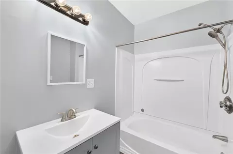 Bath - 37 Ross St, Woonsocket, RI 02895 photo 7 of 7