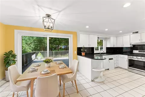 Other - 33 Old Oak Dr, Warwick, RI 02886 photo 4 of 12