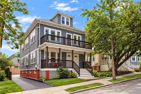 113 Eleventh St, Providence, RI 02906